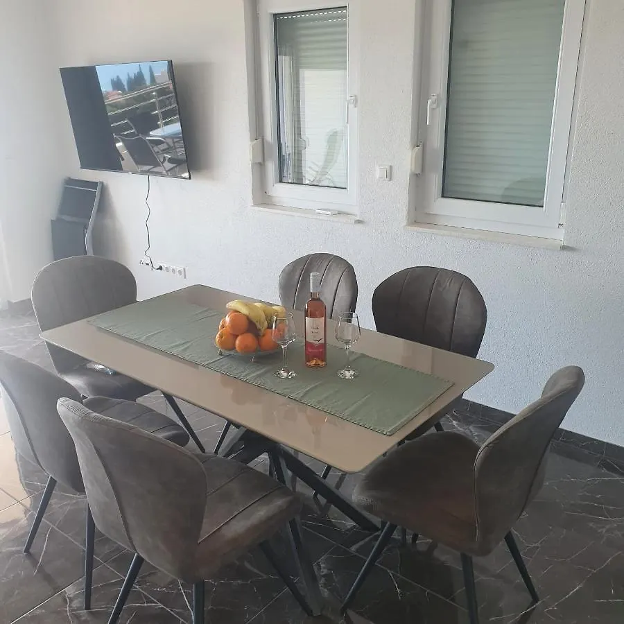 Villa Botic Trogir 0*,  Croatia